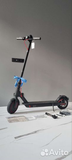 Самокат Xiomi Mijia Pro M365