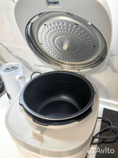 Мультиварка-скороварка Midea MPC-6004, 1000 Вт, ча