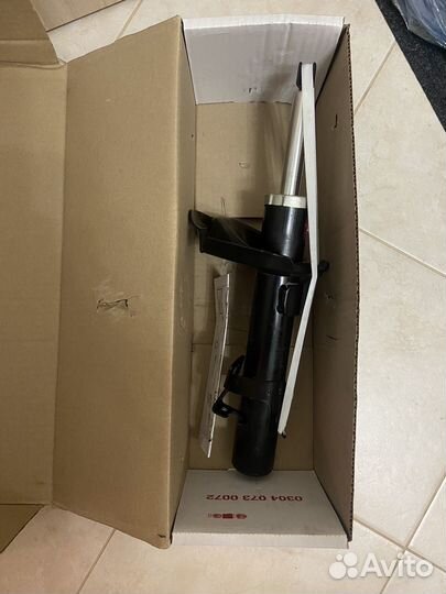 Амортизатор KYB 334840 на фокус 2