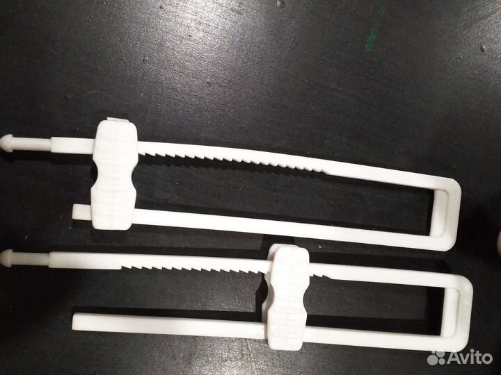 Блокираторы для мебели от детей