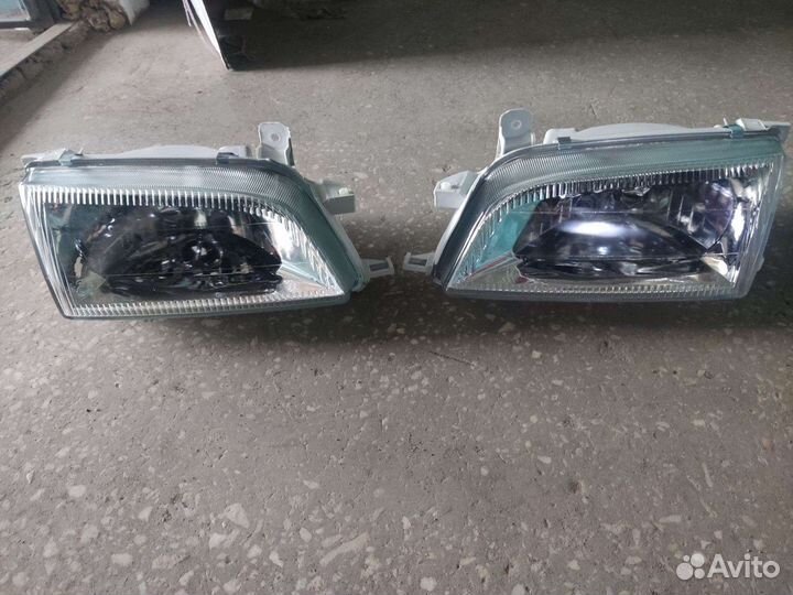Фары Тойота Калдина 96-02 г.в. хрусталь