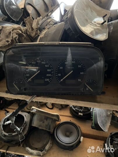 Щиток приборов фольцваген вента,гольф 3