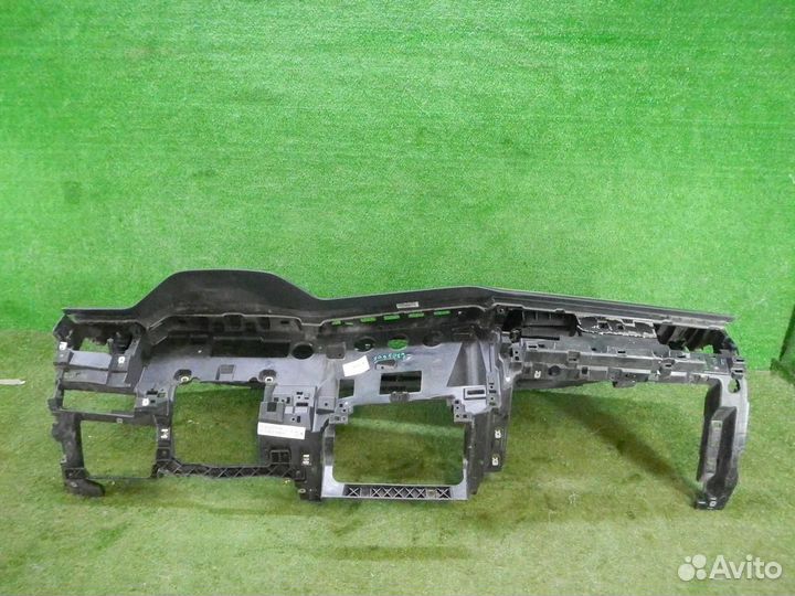 Торпедо Volkswagen Touareg