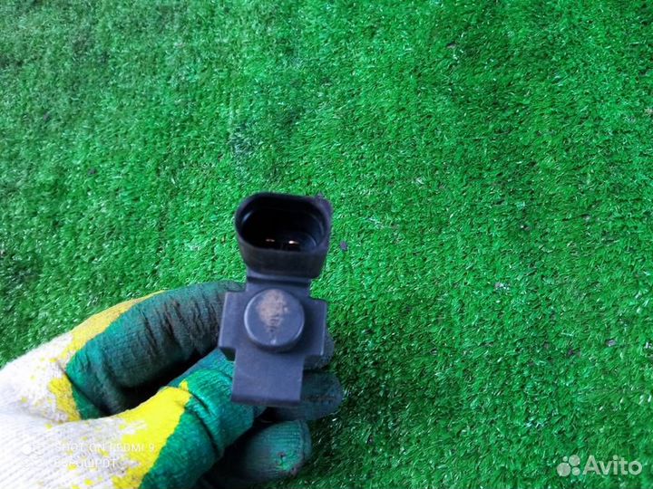 Клапан электромагнитный Volkswagen Golf 5 (2003-2