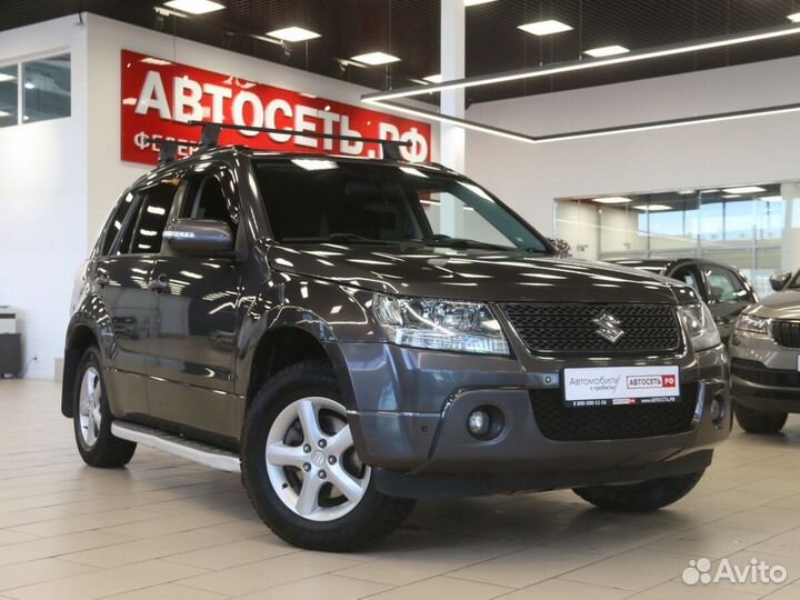 Suzuki Grand Vitara 2 AT, 2011, 176 000 км