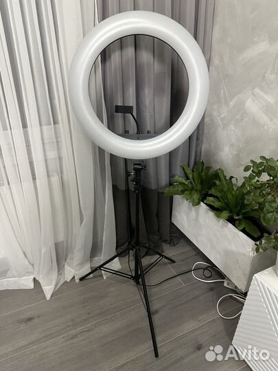 Кольцевая лампа 54 см