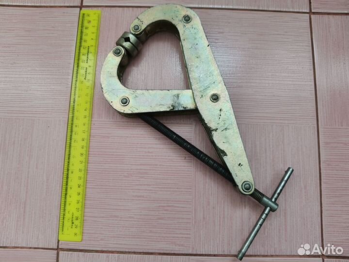 Струбцина Камаз времён СССР