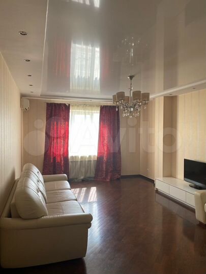 2-к. квартира, 94 м², 13/20 эт.