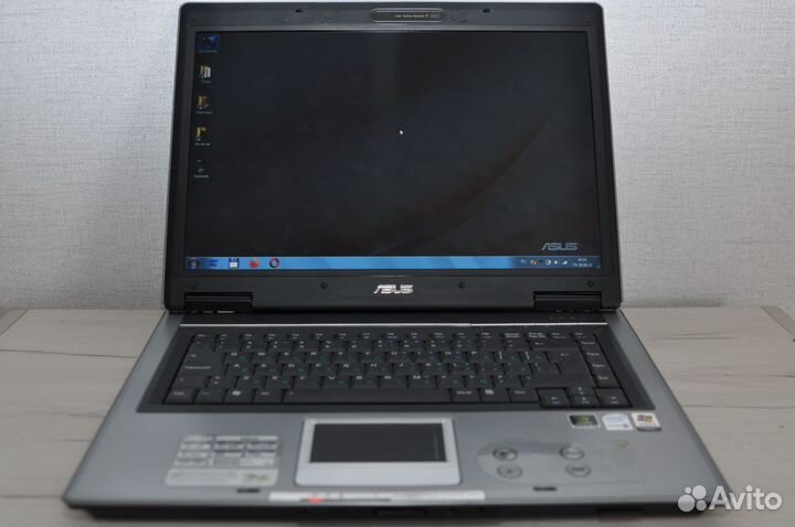 Хороший Asus 15.4 c SSD для простых задач