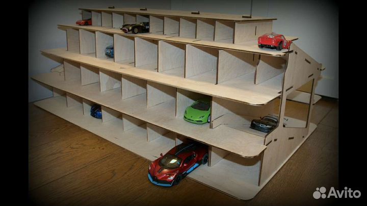 Паркинг-гараж для машинок