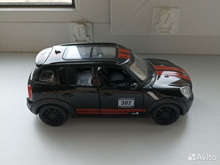Машинка mini cooper