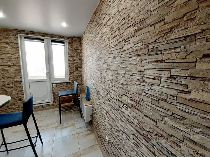 2-к. квартира, 65 м², 15/25 эт.