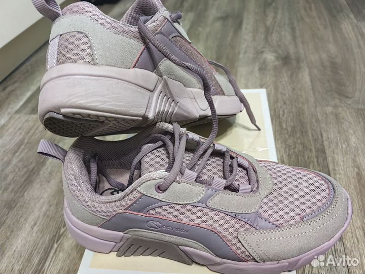 Кроссовки 38 citysign