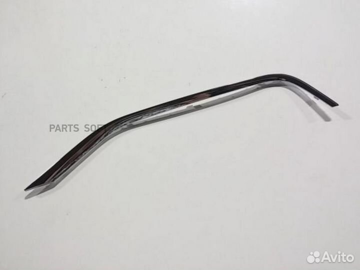 Volvo 31323855 Хромированая накладка лючка правый