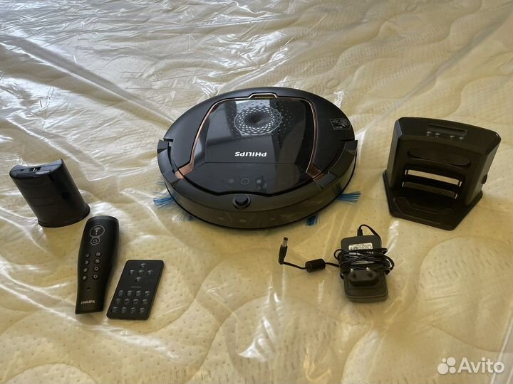 Робот пылесос philips