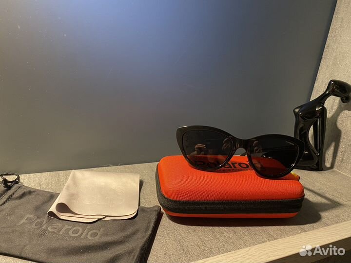 Солнечные очки polaroid