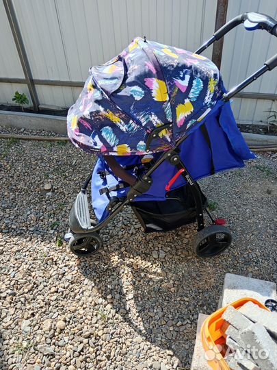 Прогулочная коляска