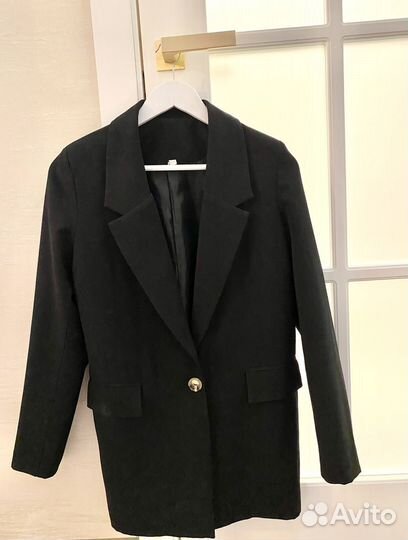 Пиджак женский черный, S