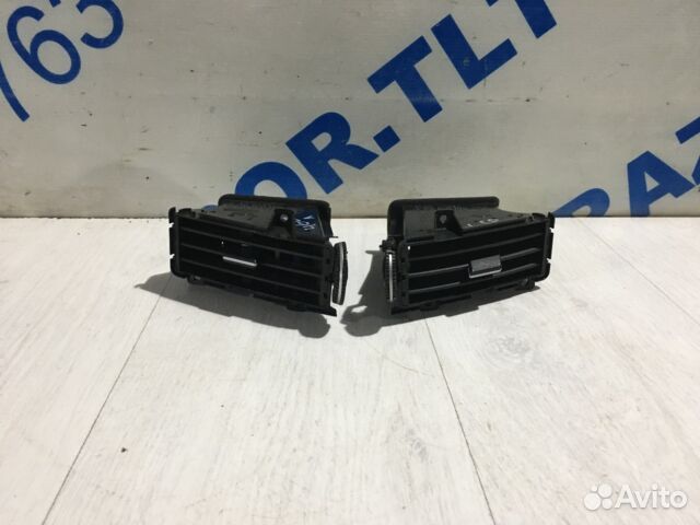 Дефлектор центральный infiniti FX35 3.5 ат