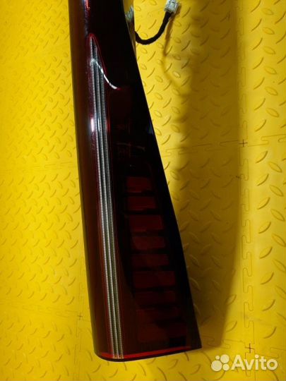 Б/У Фонарь В хорошем состоянииnЕсть небольшой