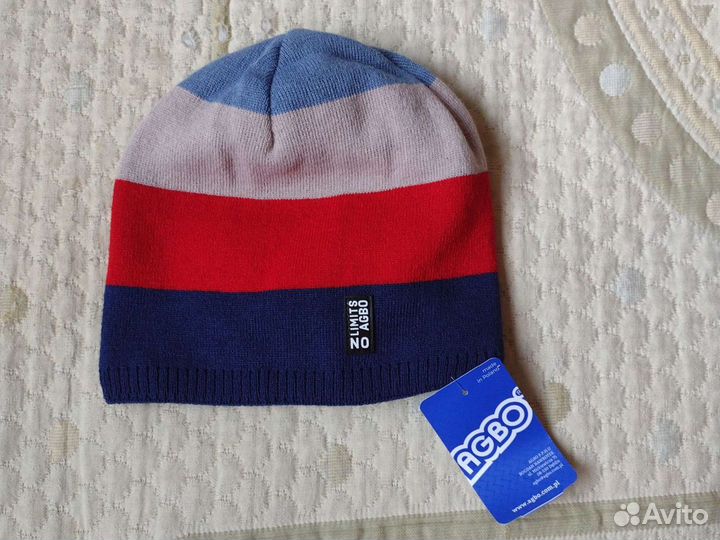 Новая демисезон шапка снуд 52-54 Agbo красная маль