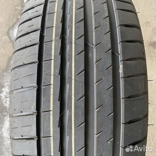 Michelin Pilot Sport 4 245/45 R18 100Y