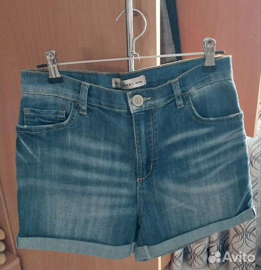 Женские джинсовые шорты 44