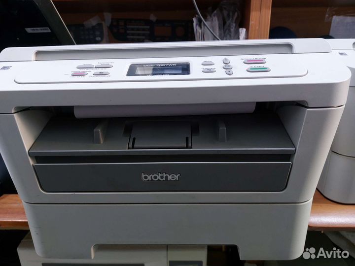 Мфу Brother DCP-7057WR с вайфаем wifi