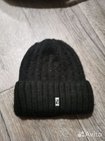 Шапка вязанная женская