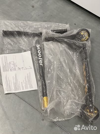 Самокат трюковый (металлические колеса)