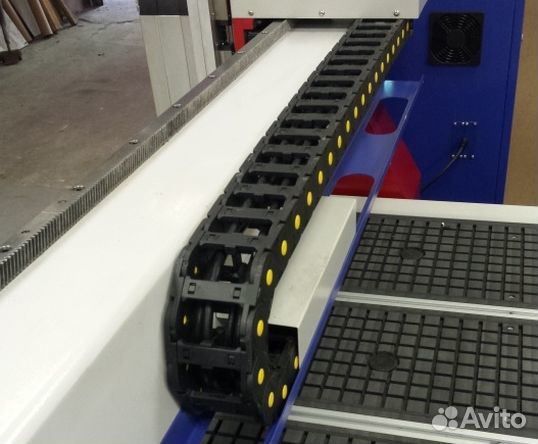 Фрезерный станок с чпу Beaver 25avlt8-Z600-RD