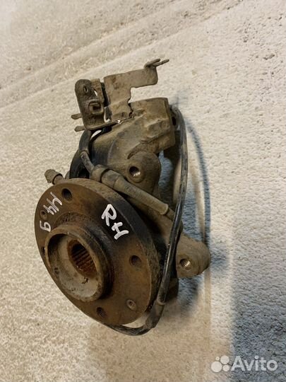 Поворотный кулак правый citroen berlingo м49