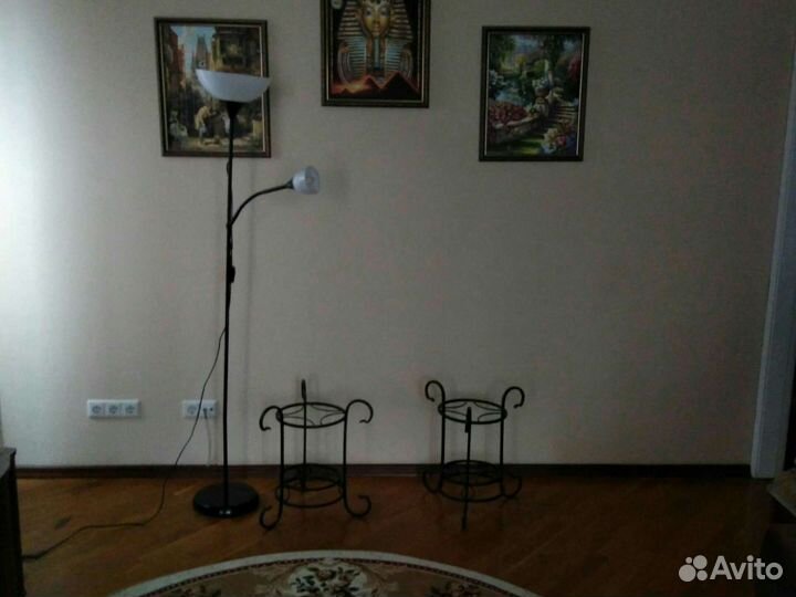 Подставка для цветов