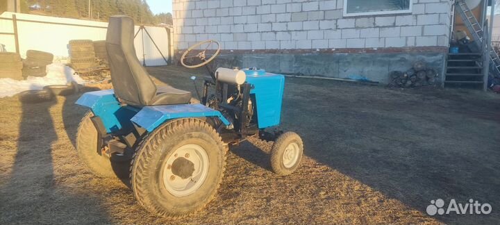 Мини-трактор, 1990