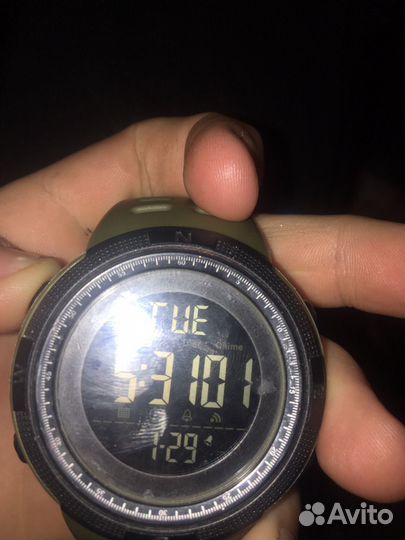 Часы наручные