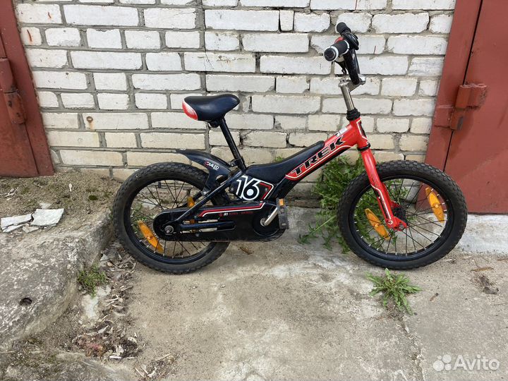 Детский велосипед бу 16