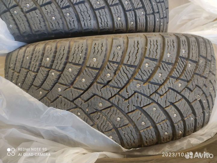 Pirelli Ice Zero 2 225/50 R17 98T