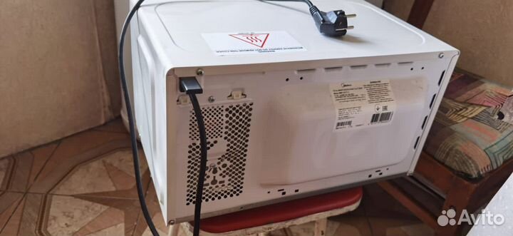 Микроволновая печь Midea