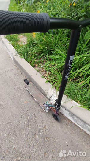 Трюковой самокат