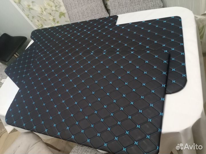 Обивка дверных карт на Ваз классика.Комплект