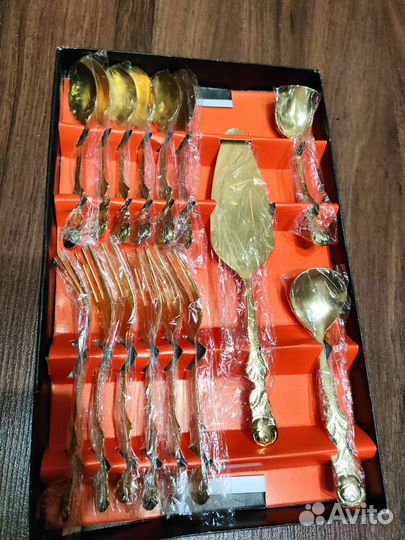 Набор десертных приборов