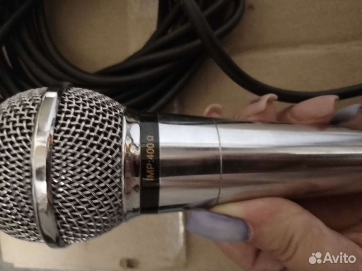 Караоке микрофон