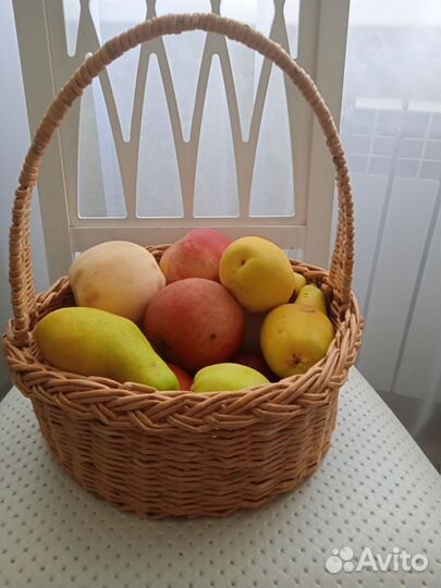 Корзина плетеная