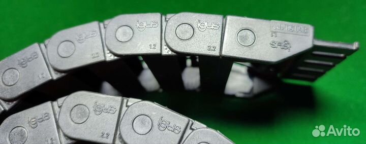 Кабель канал гибкий igus