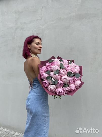 Букет пионов с доставкой