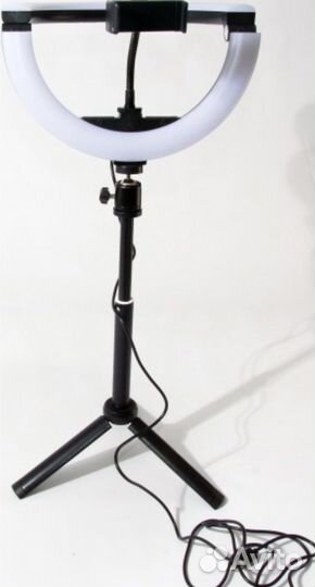 Кольцевая лампа со штативом