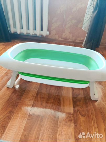 Детская ванночка для купания складная