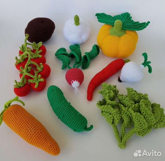 Вязанные игрушки фрукты-овощи