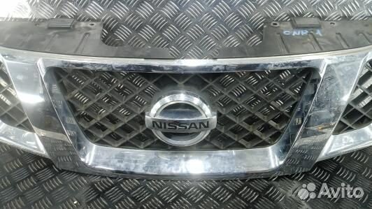 Решетка радиатора nissan navara D40 (CNK01G101)