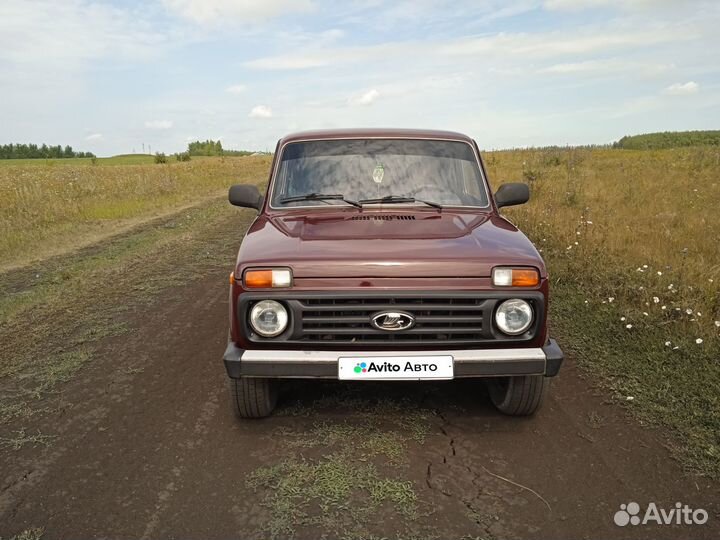 LADA 4x4 (Нива) 1.7 МТ, 2010, 94 000 км
